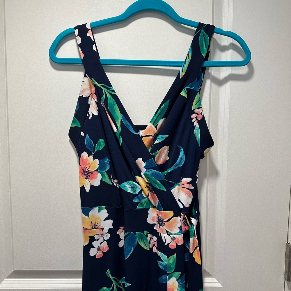 Like New Hellen’s faux wrap maxi dress (L)